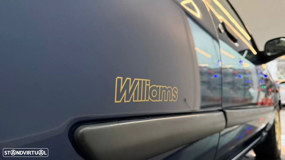 Renault Clio 2.0 Williams - 11