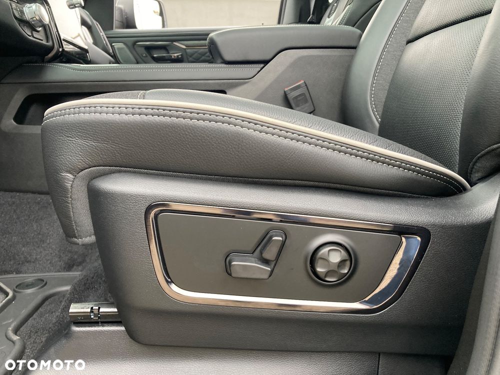 RAM 1500 - 17
