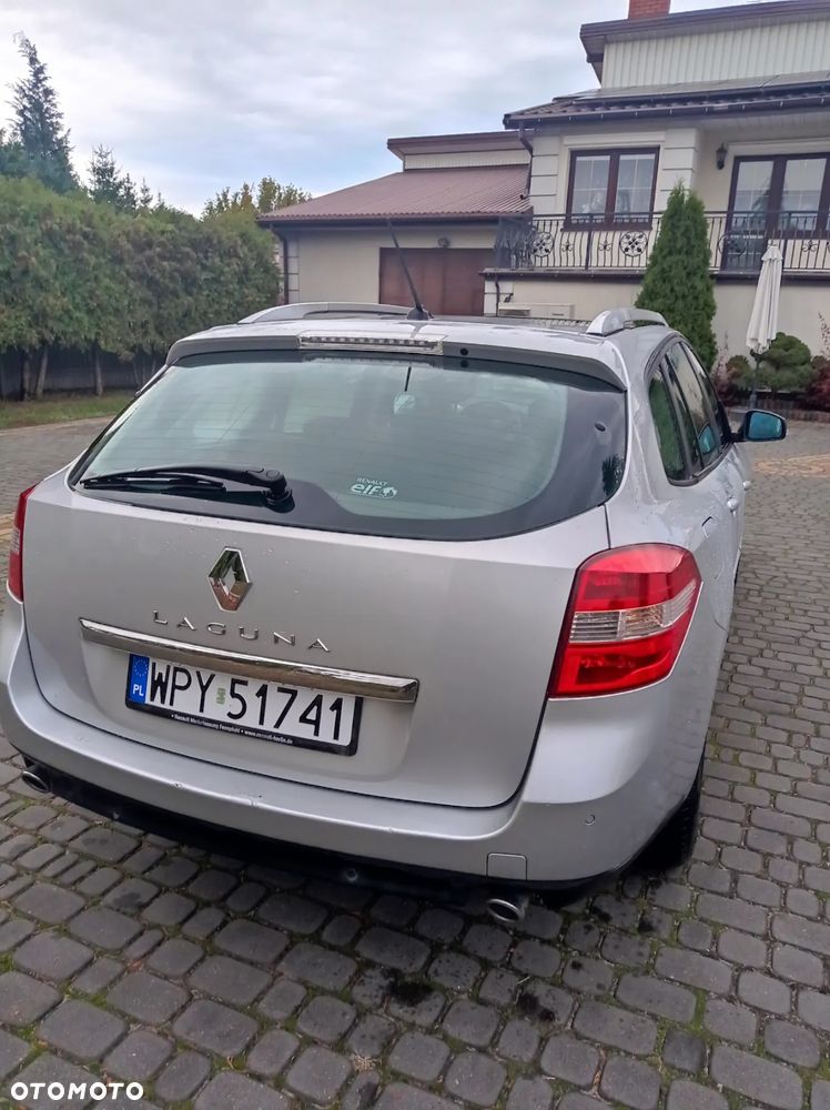 Renault Laguna - 3