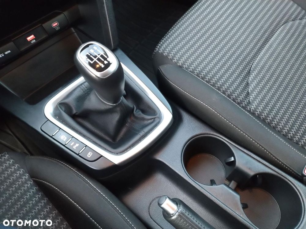 Kia Ceed - 15