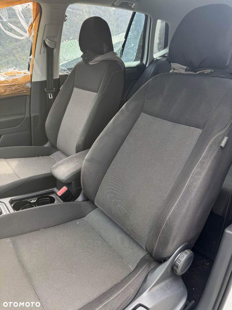 Volkswagen Golf Sportsvan 1.6 TDI BlueMotion Technology DSG Comfortline - 19