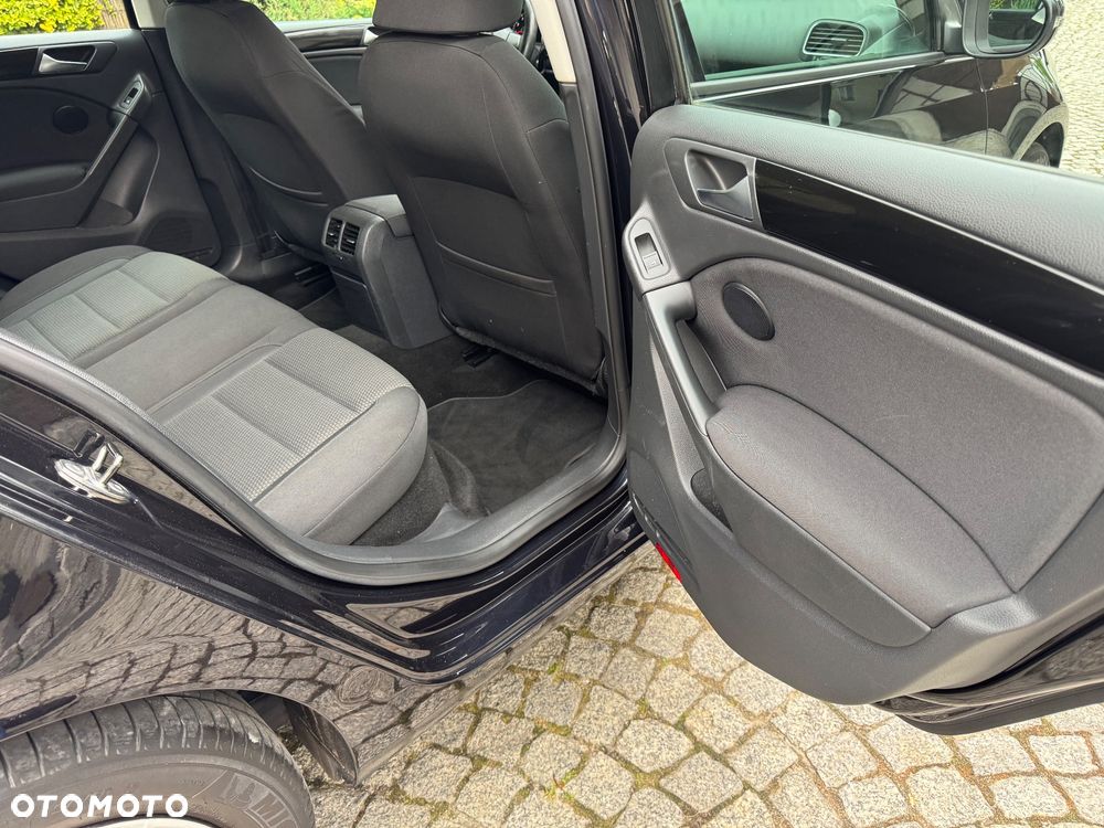 Volkswagen Golf 1.6 United - 22