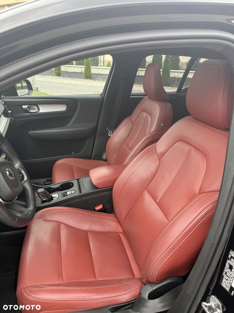 Volvo XC 40 T5 AWD Geartronic Momentum - 6