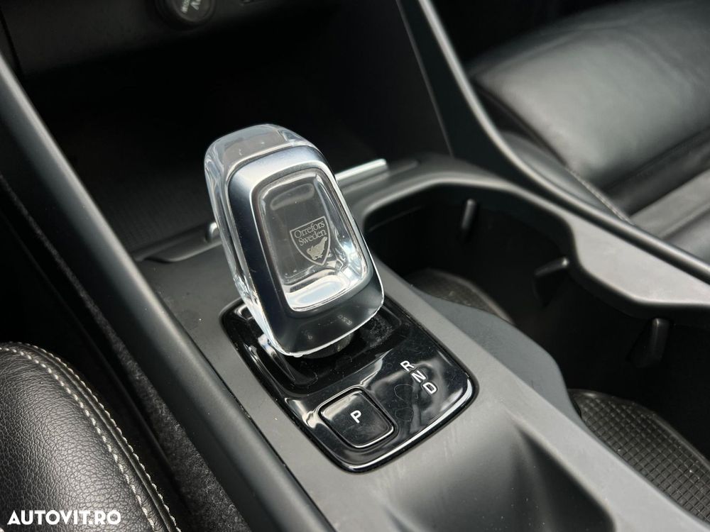 Volvo XC 40 - 13