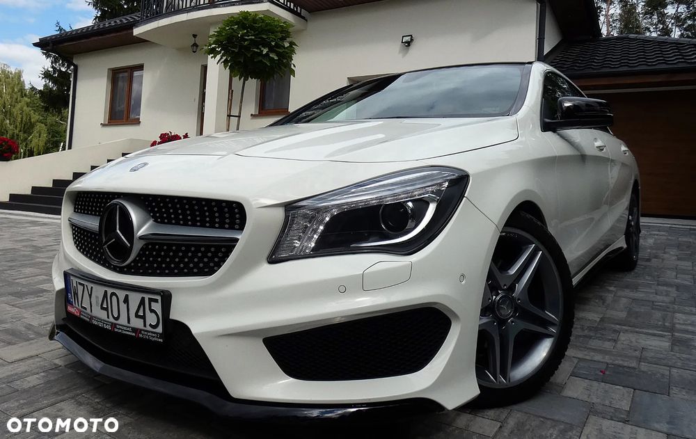 Mercedes-Benz CLA 200 7G-DCT AMG Line - 26