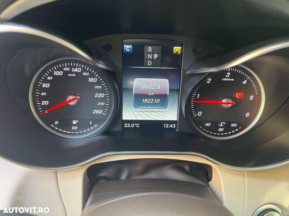 Mercedes-Benz GLC 220 d 4MATIC - 7
