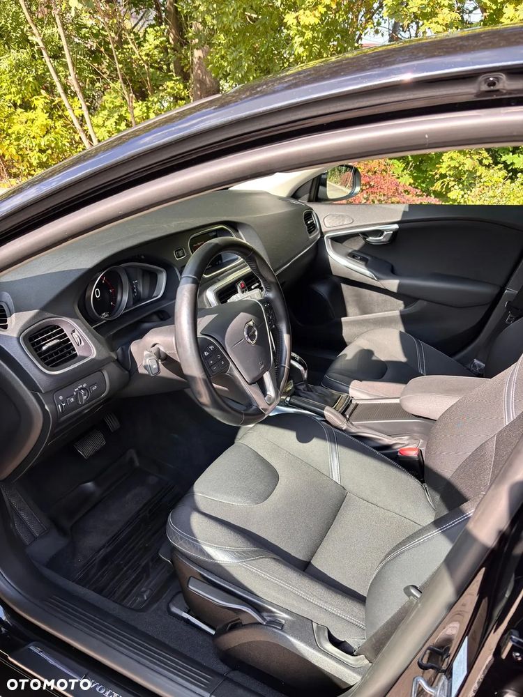 Volvo V40 D4 Geartronic Summum - 30