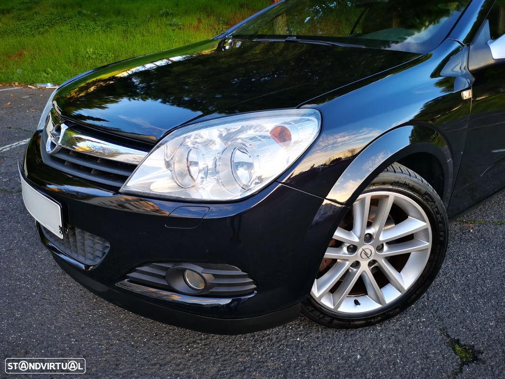 Opel Astra Cabrio TwinTop 1.9 CDTi - 13