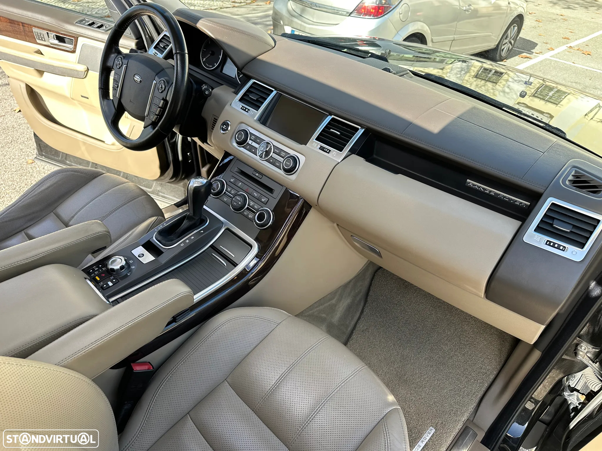 Land Rover Range Rover Sport 3.0 TDV6 HSE - 16