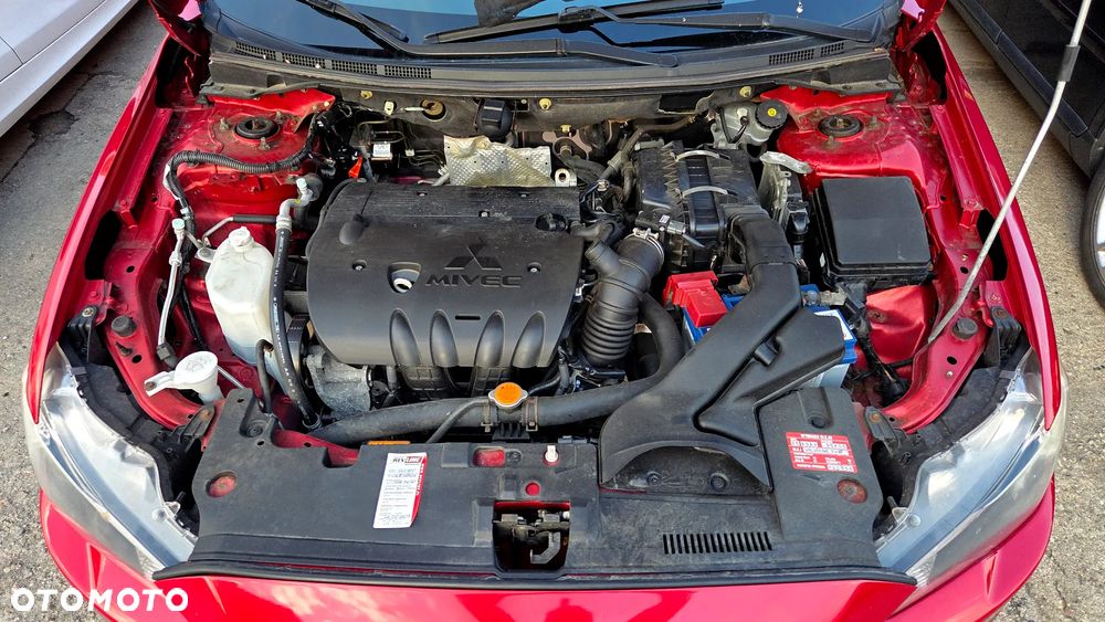 Mitsubishi Lancer 1.8 Invite - 35