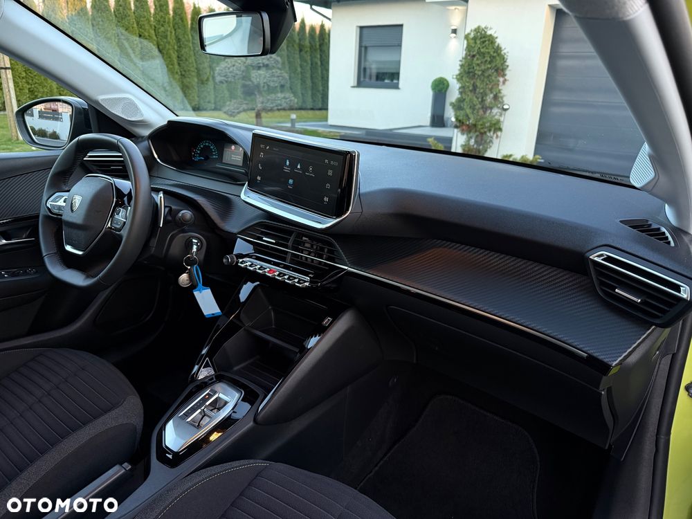 Peugeot 208 Hybrid 100 e-DSC6 Allure - 34