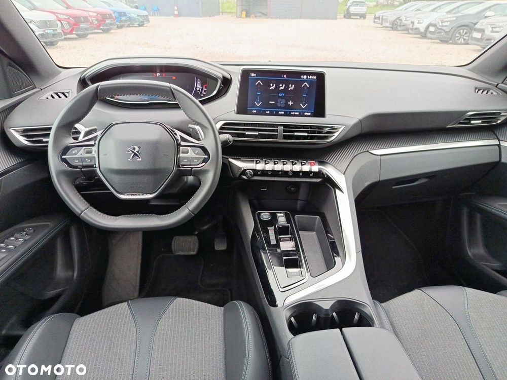 Peugeot 3008 1.5 BlueHDi Allure Pack S&S EAT8 - 8