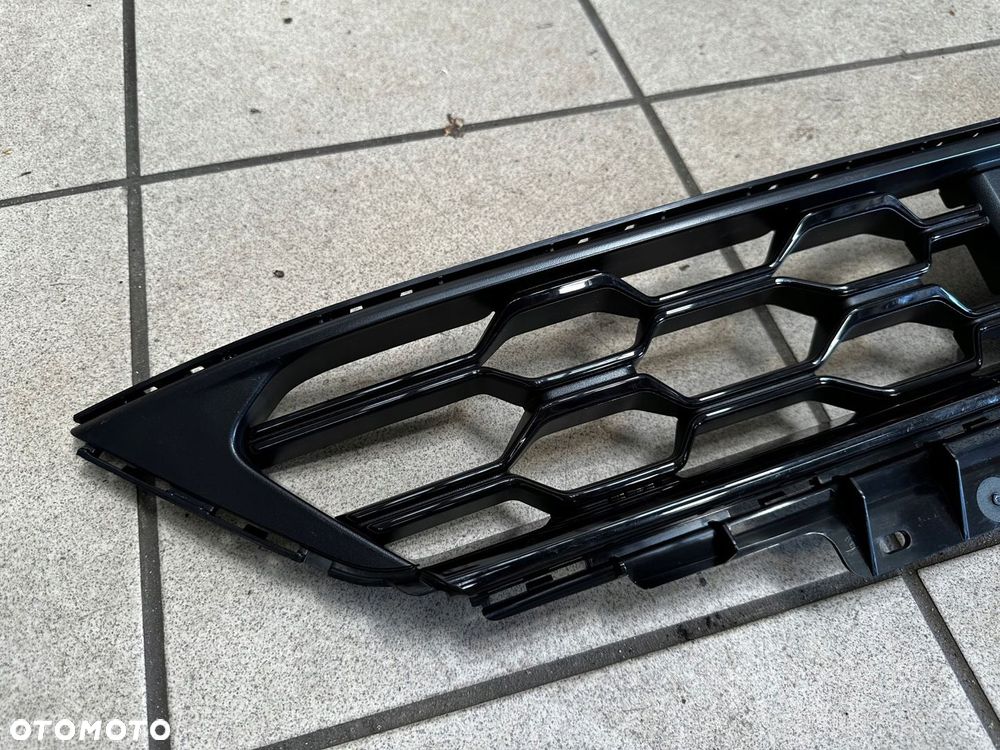 KRATKA ZDERZAKA ATRAPA FORD PUMA ST-LINE L1TB17K945A - 3