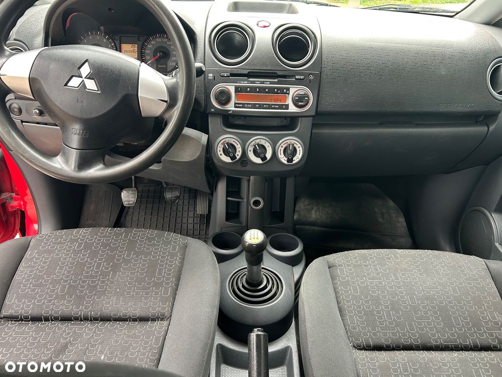 Mitsubishi Colt 1.3 Intense - 4