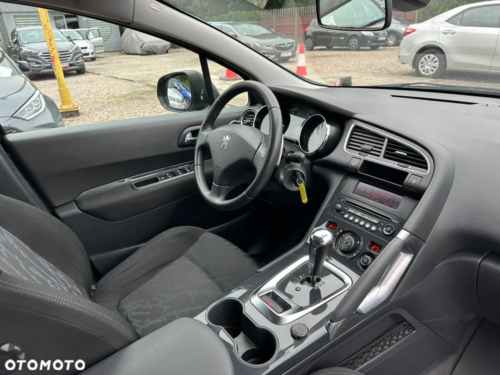 Peugeot 3008 - 23