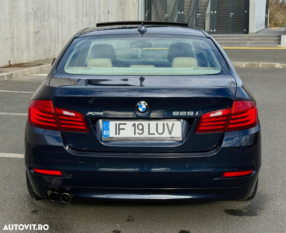 BMW Seria 5 528i xDrive Aut. - 35