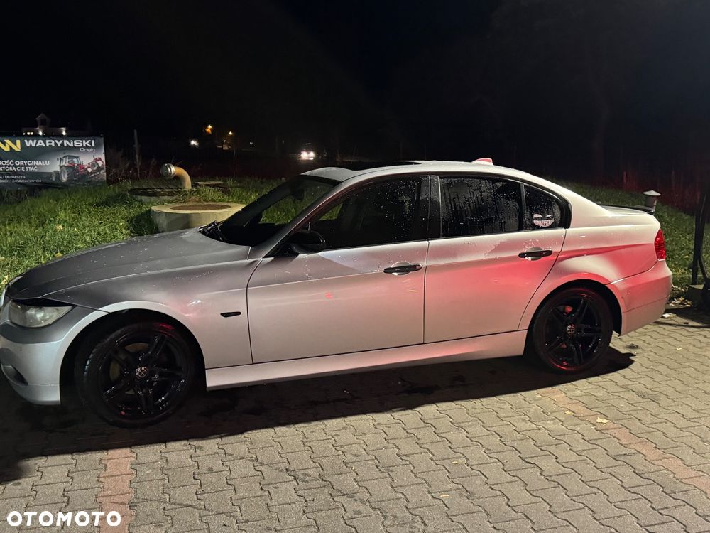 BMW Seria 3 320i - 14