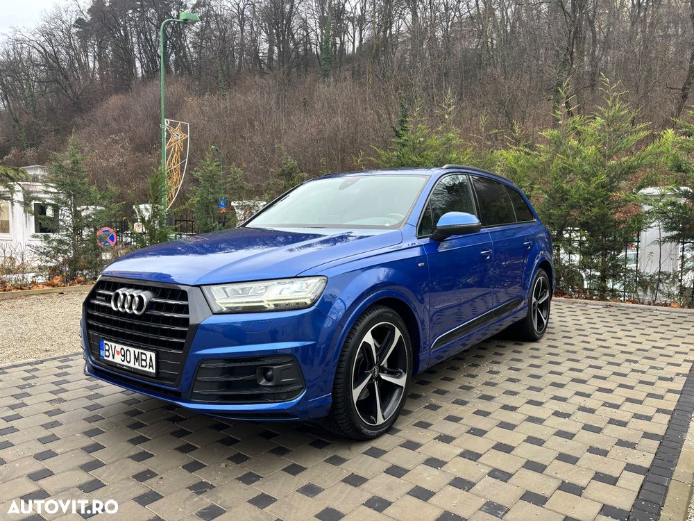 Audi Q7 - 1