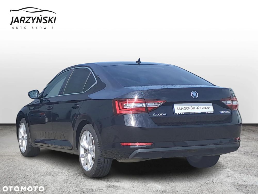 Skoda Superb 1.4 TSI ACT Ambition - 3