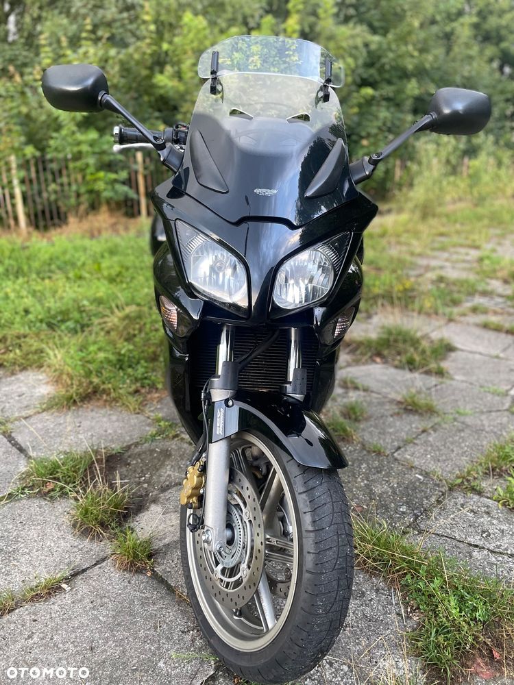 Honda CBF - 12