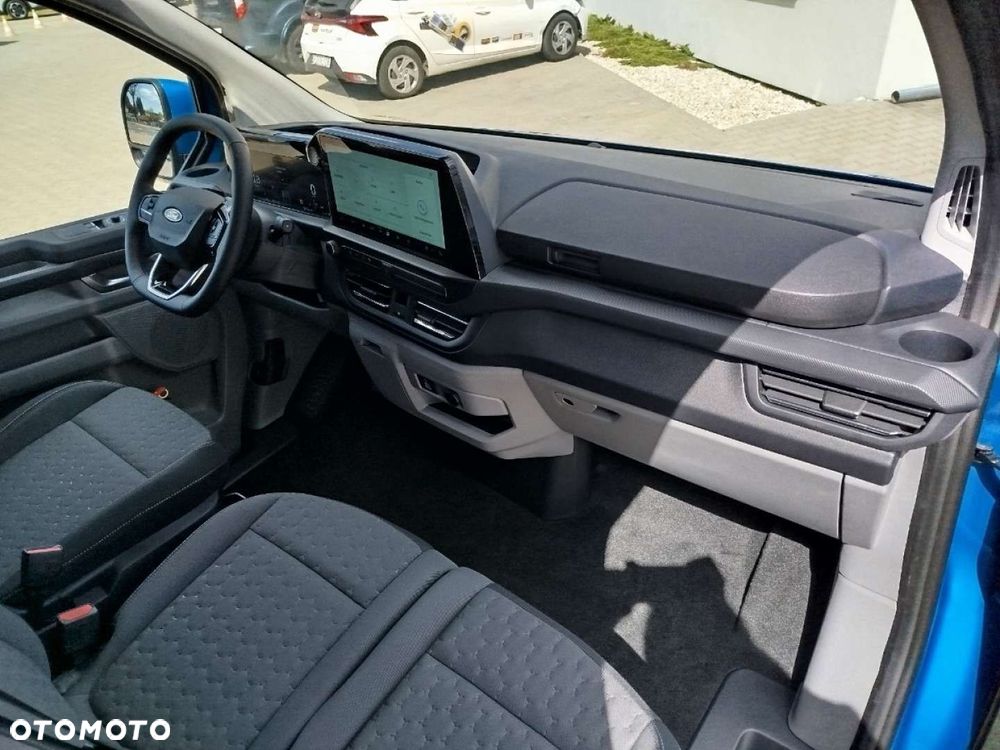 Ford Transit Custom Kombi 320 L2H1 Limited M1 - 16