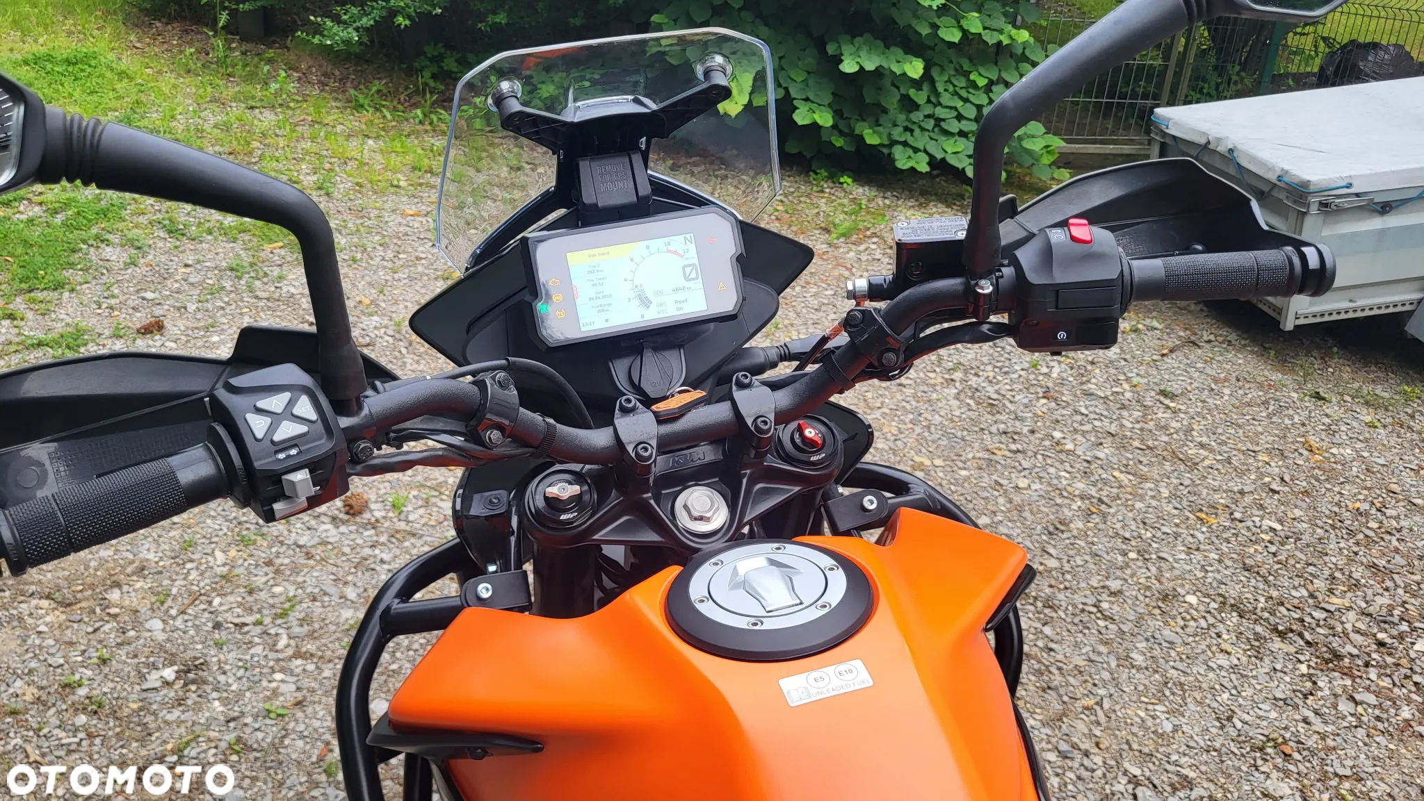 KTM Adventure - 9