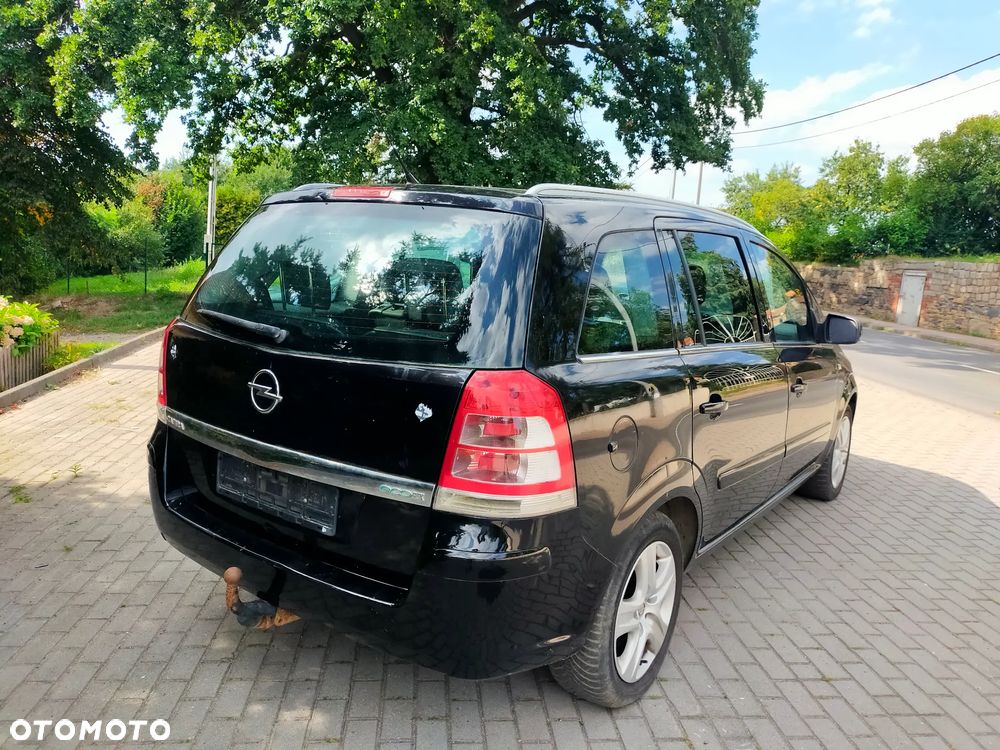 Opel Zafira 1.6 Cosmo EU5 - 6