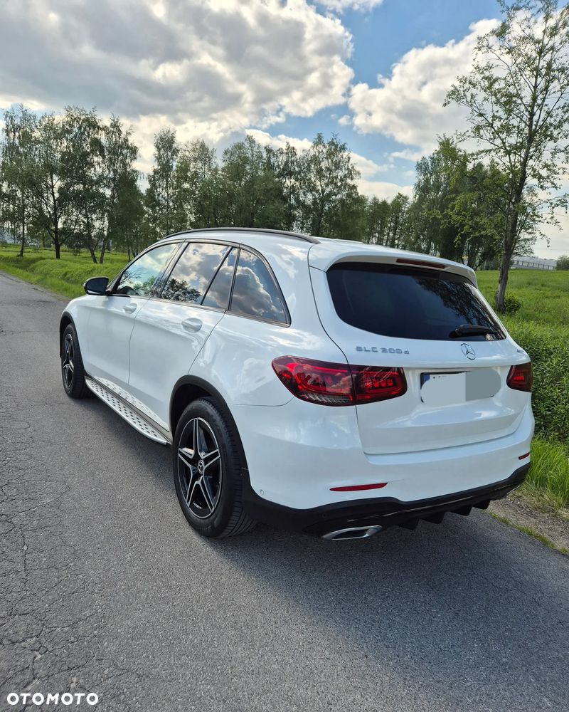 Mercedes-Benz GLC 200 d 4-Matic Business Edition - 4