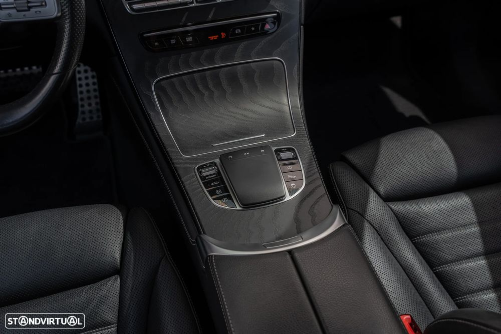 Mercedes-Benz GLC 400 d 4Matic 9G-TRONIC AMG Line Plus - 28
