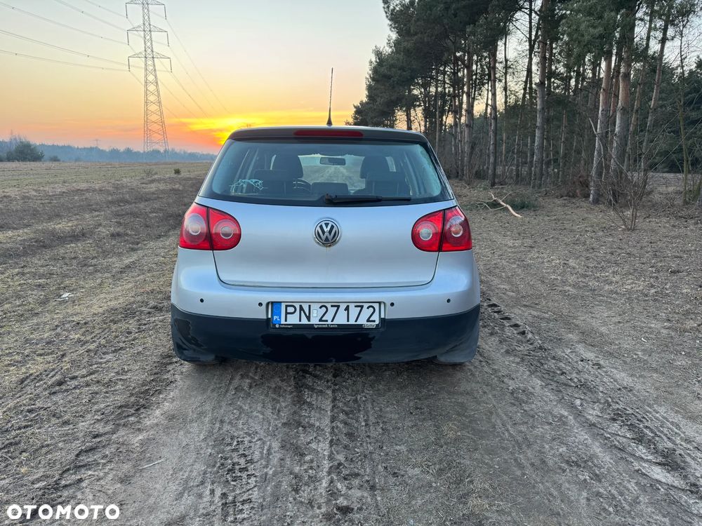 Volkswagen Golf 1.6 Q-Line - 7