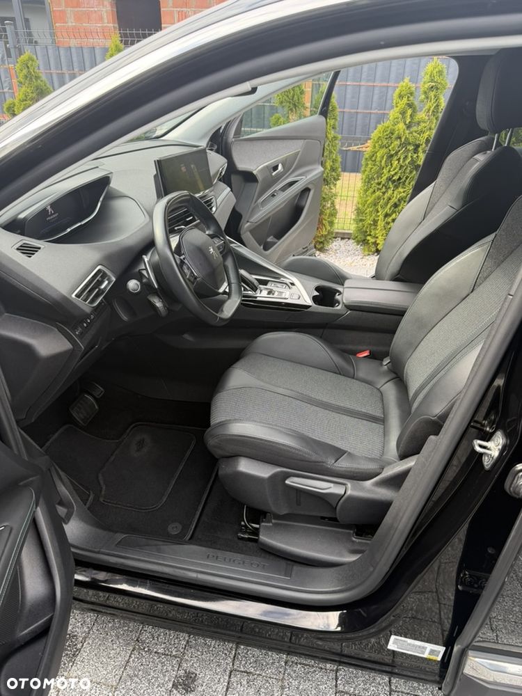 Peugeot 3008 1.2 PureTech Allure Pack S&S EAT8 - 14