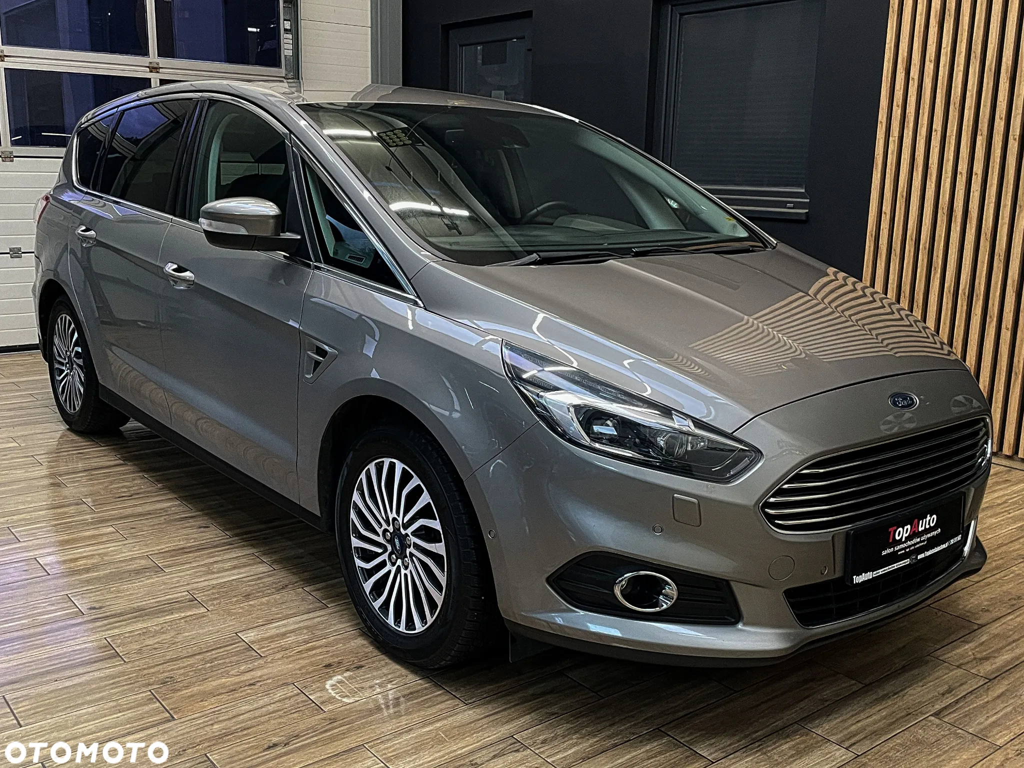 Ford S-Max 2.0 EcoBoost Titanium - 5