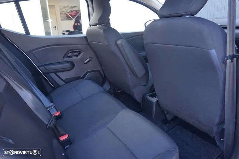 Dacia Sandero 1.0 SCe Essential - 5