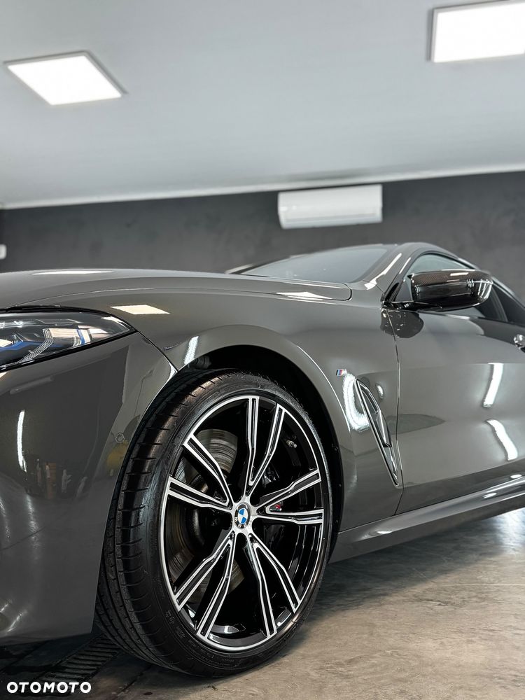 BMW Seria 8 M850i xDrive - 9