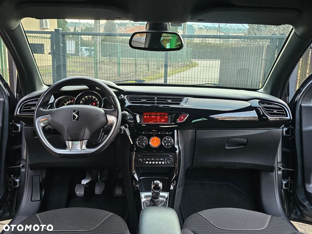 Citroën DS3 PureTech 82 Chic - 4