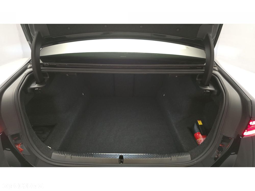 BMW Seria 5 520d xDrive mHEV M Sport - 24