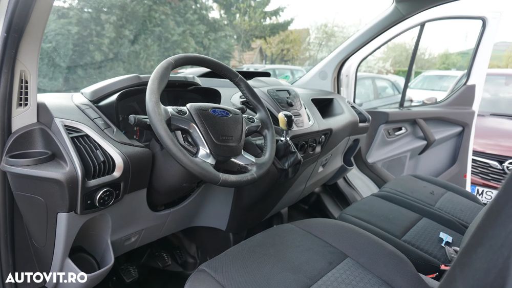 Ford Transit Custom - 11