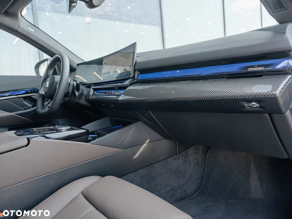 BMW Seria 5 - 8