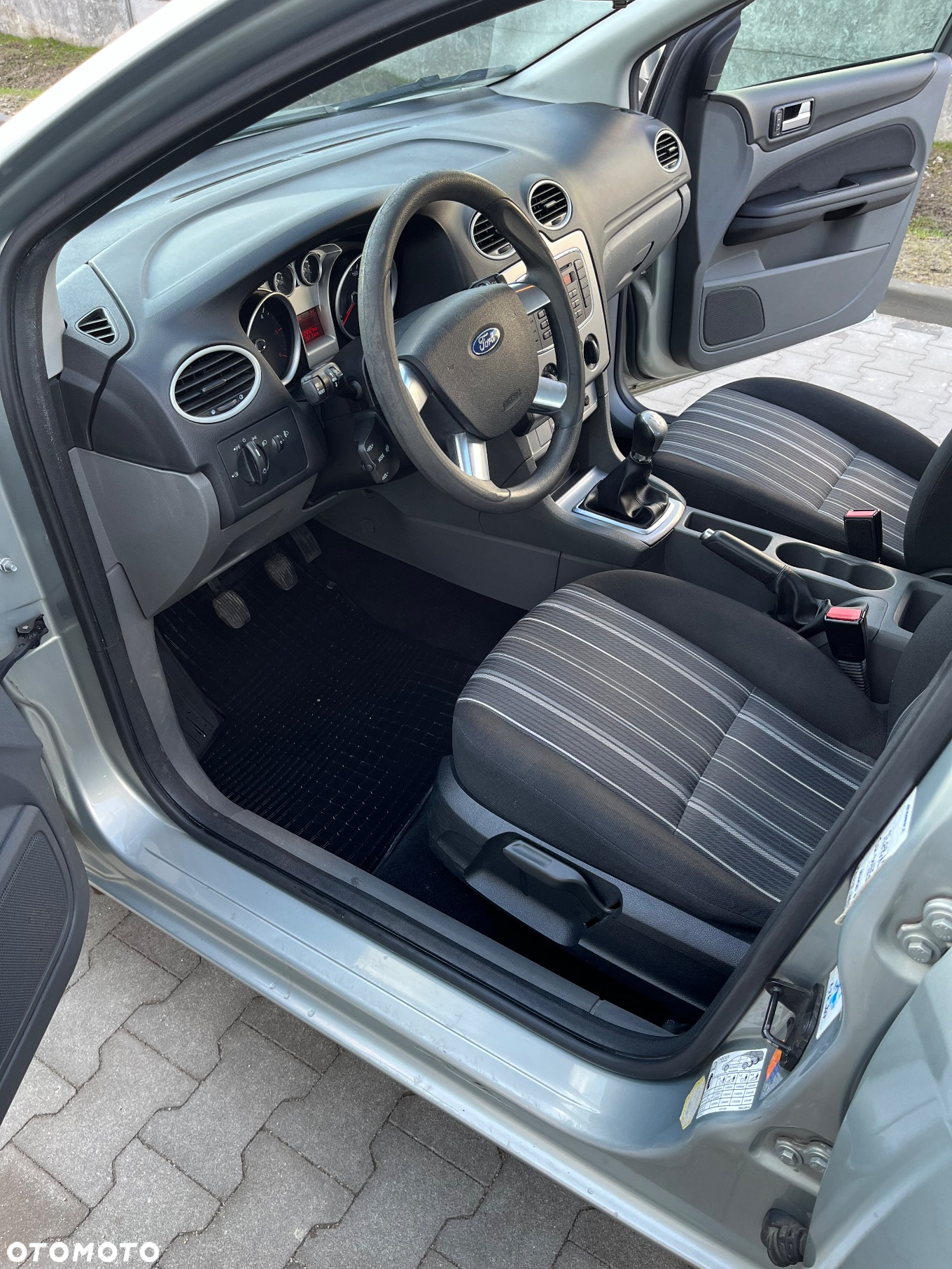 Ford Focus - 21