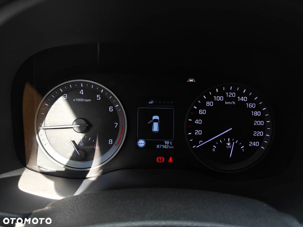 Hyundai Tucson - 16