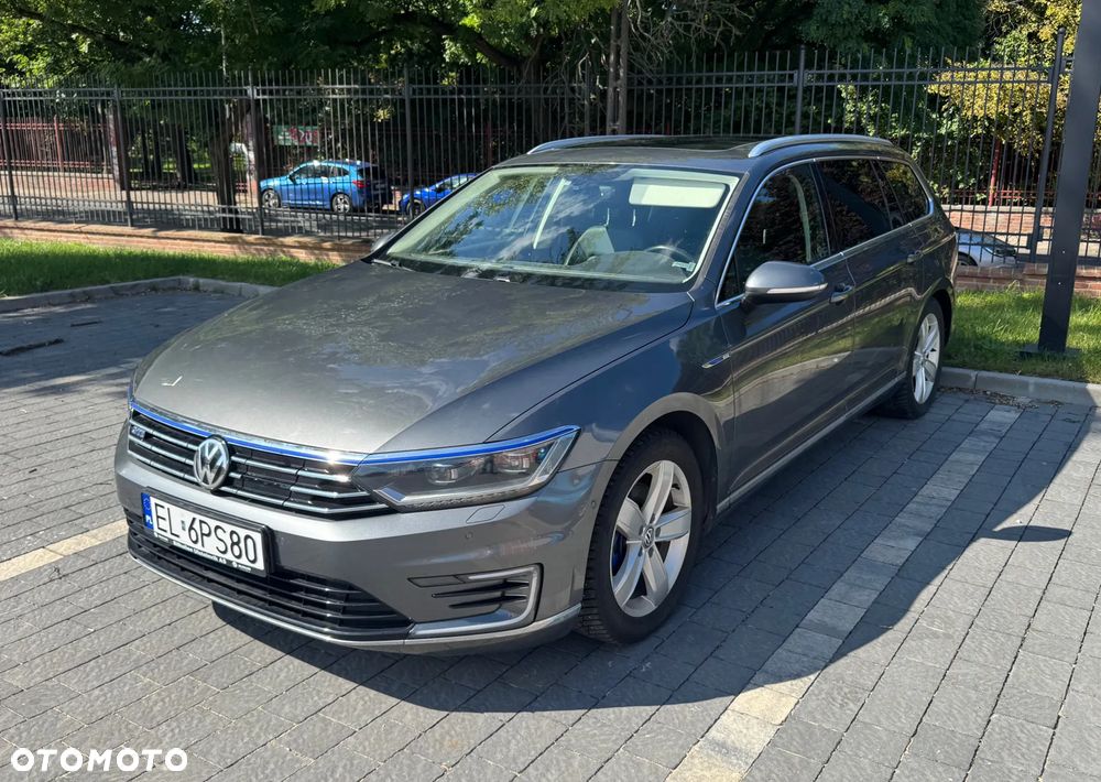 Volkswagen Passat - 3