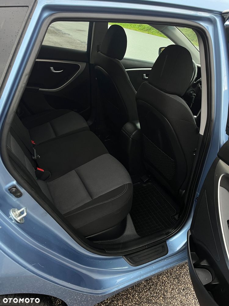 Hyundai i30 1.4 Premium - 16