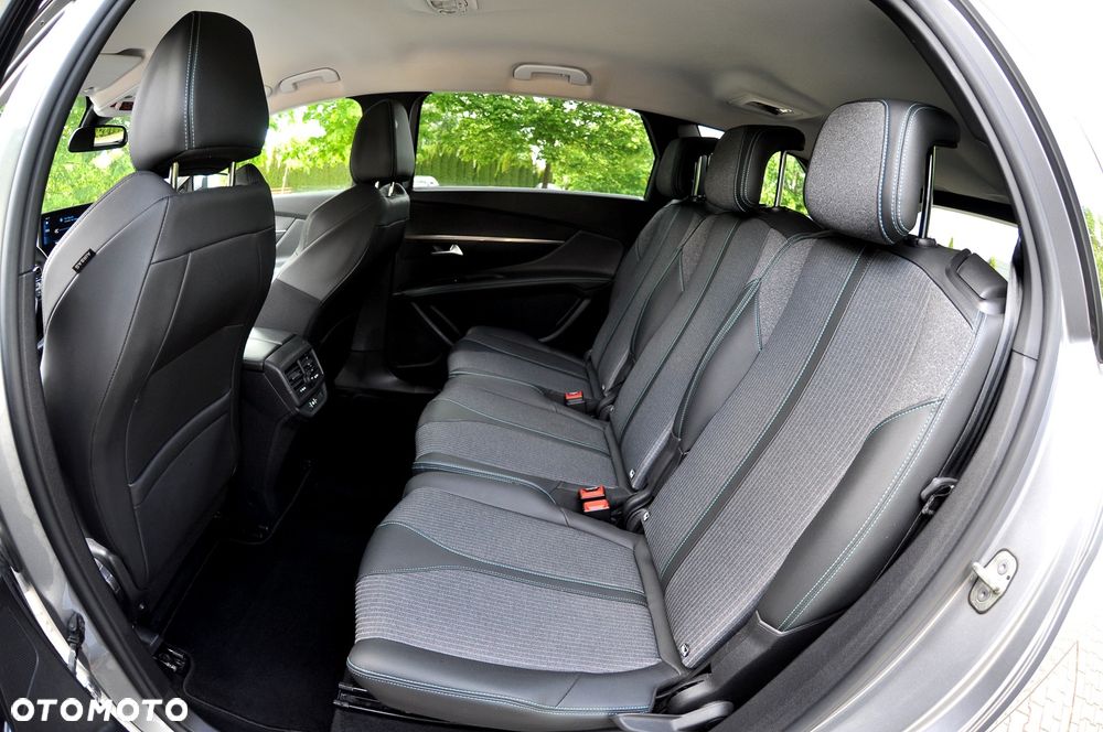 Peugeot 5008 BlueHDi 130 Allure Pack - 21