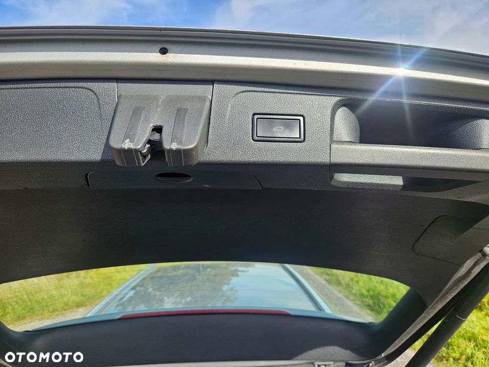 Volkswagen Passat - 5