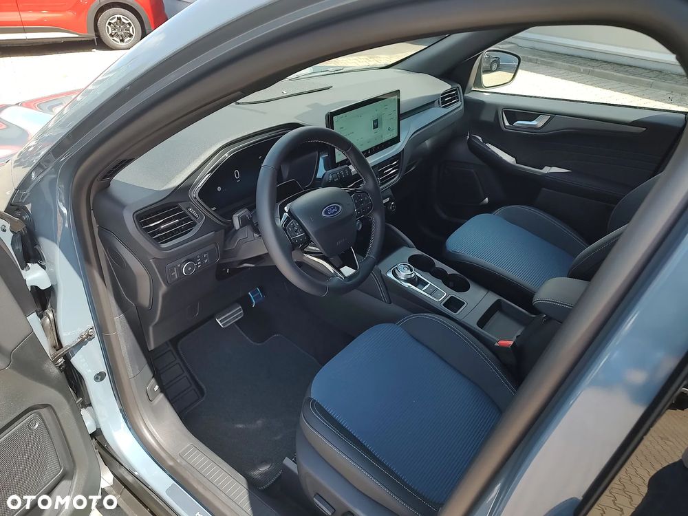 Ford Kuga 2.5 Duratec FHEV BLUE CRUISE EDITION - 9