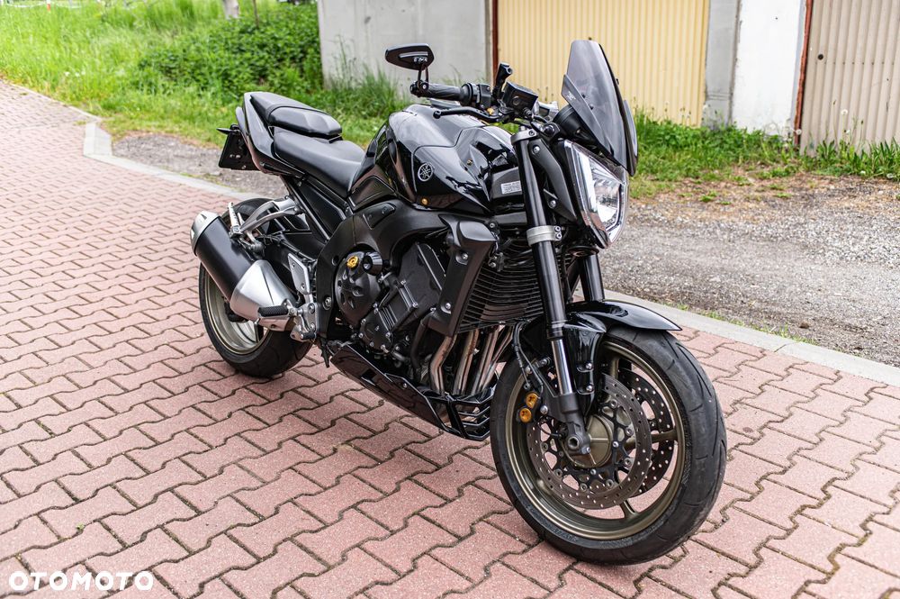 Yamaha FZ - 15