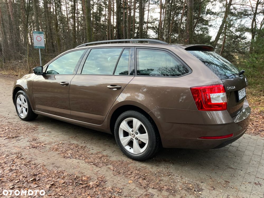 Skoda Octavia 2.0 TDI Ambition - 9