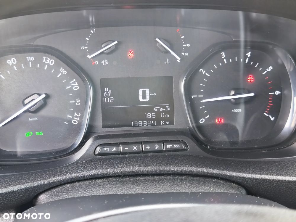 Opel Vivaro Kombi 2.0 CDTI Long 2,8t Enjoy - 30