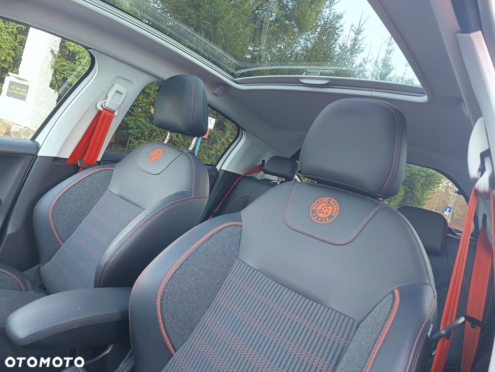 Peugeot 208 PureTech 110 Stop & Start EAT6 Tech Edition - 6