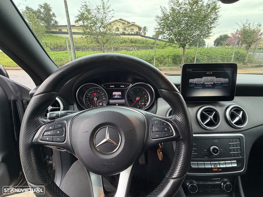 Mercedes-Benz CLA 180 d Shooting Brake - 12